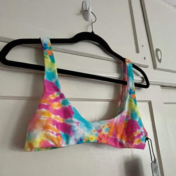 It’s now cool - the 90s crop bikini top in watercolor NWT size large- top only - Picture 2 of 11